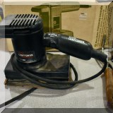 T04. Craftsman sander.